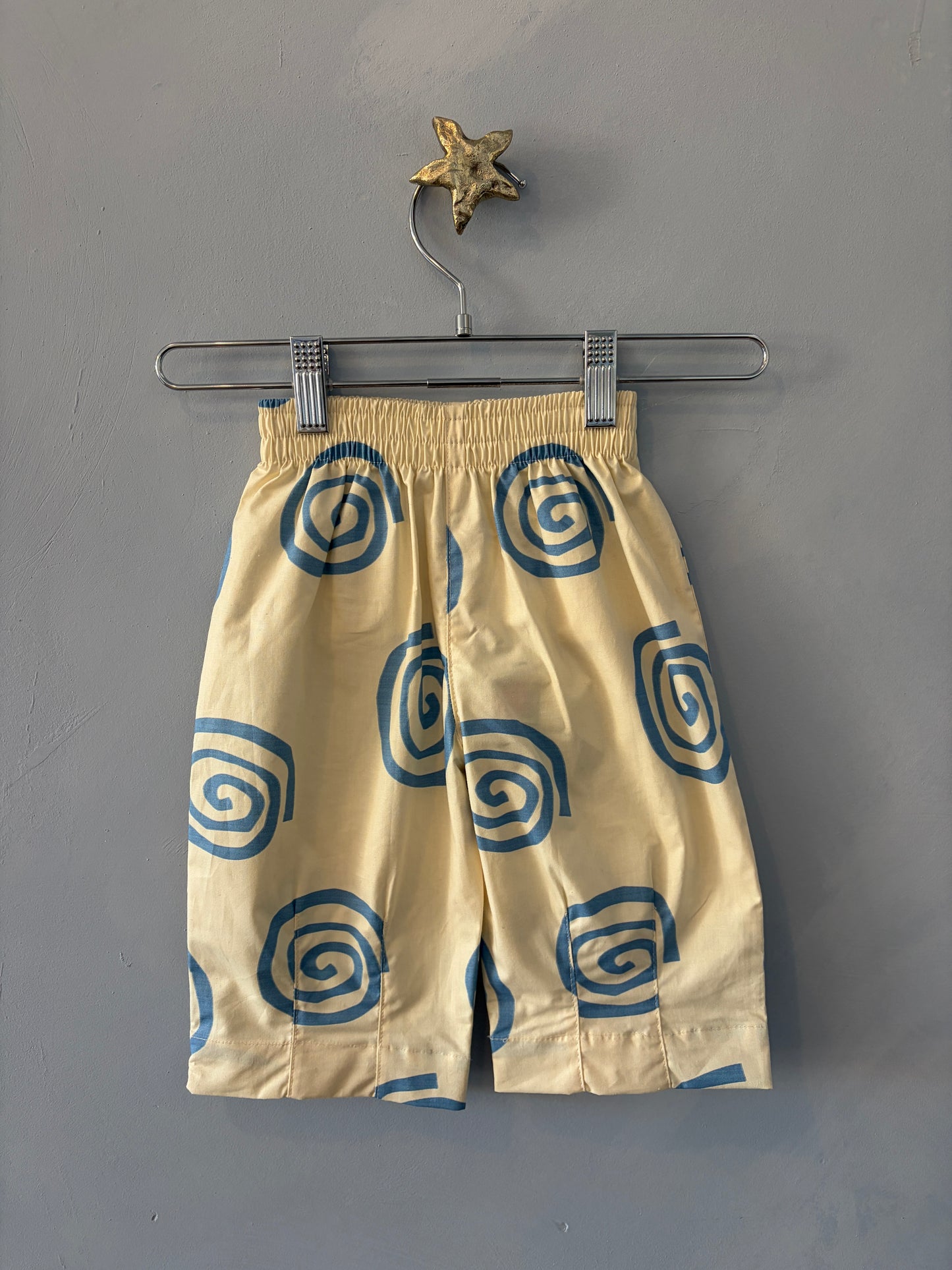 fruit & feelings spiral pants